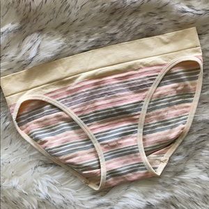 BODY NATURALS Seamless Bikini